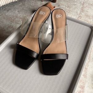 BP. Clear Strap Block Heel Mules – Black & Lucite Heel – Size 8